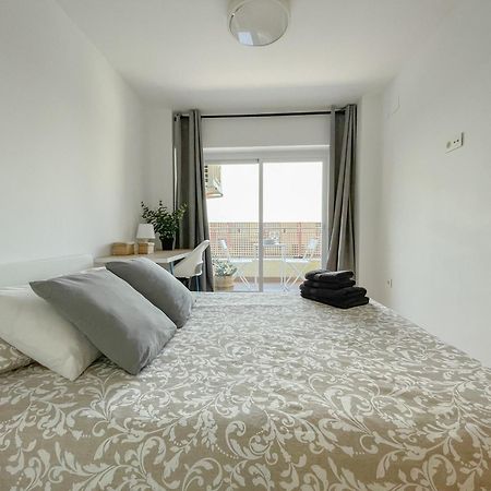 Moderno Apartamento Plz De La Merced Málaga Esterno foto