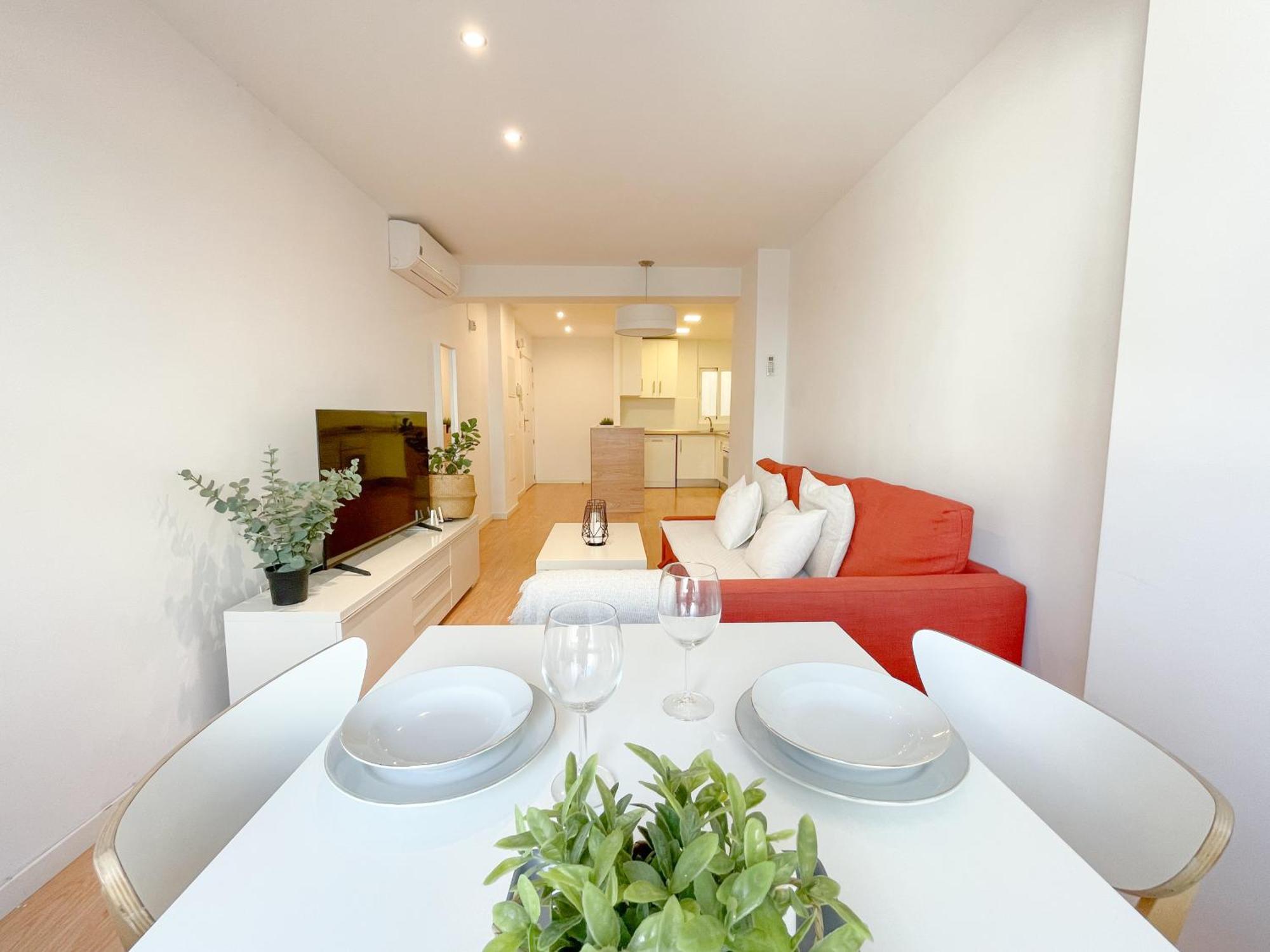 Moderno Apartamento Plz De La Merced Málaga Esterno foto
