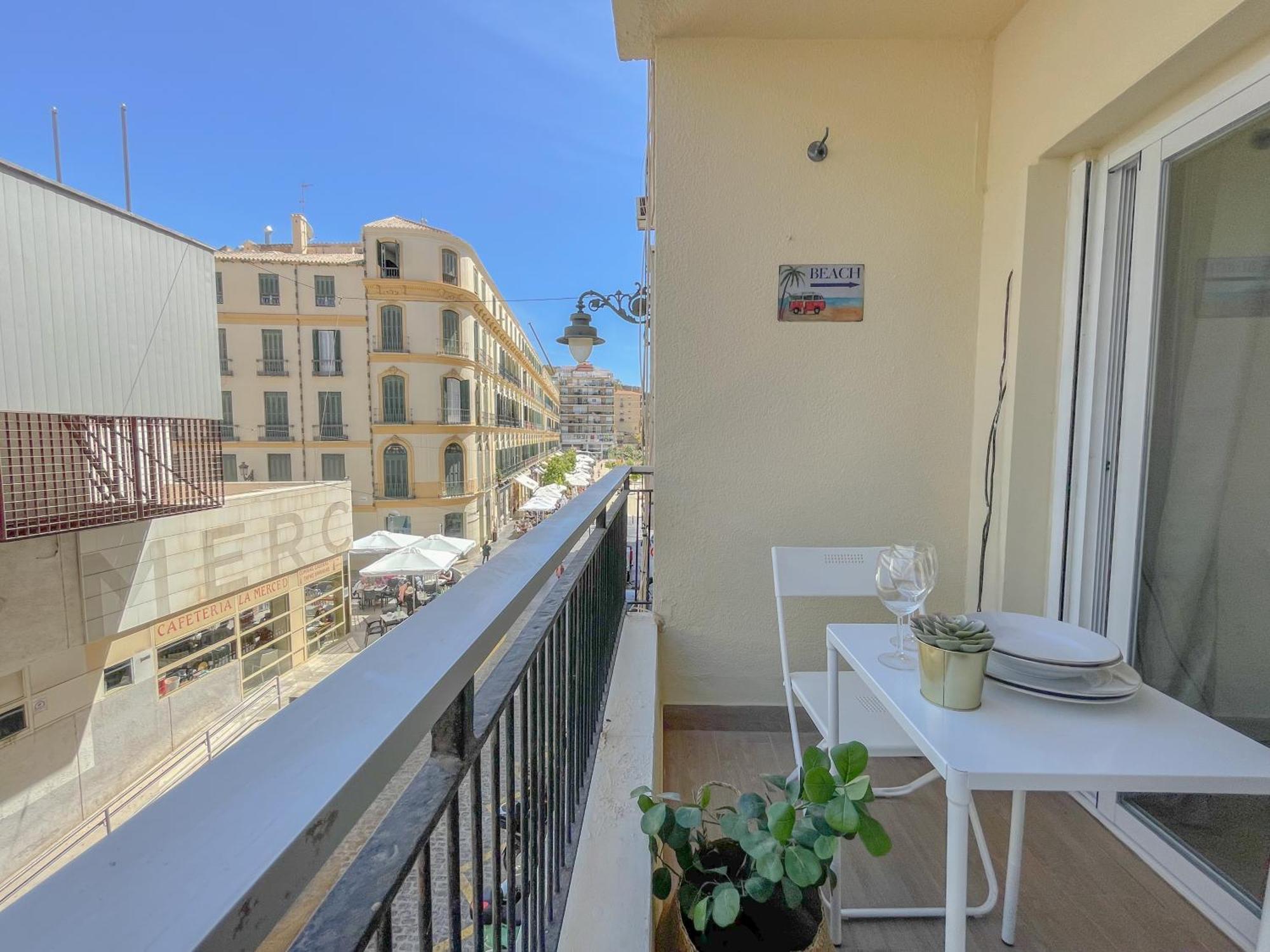 Moderno Apartamento Plz De La Merced Málaga Esterno foto