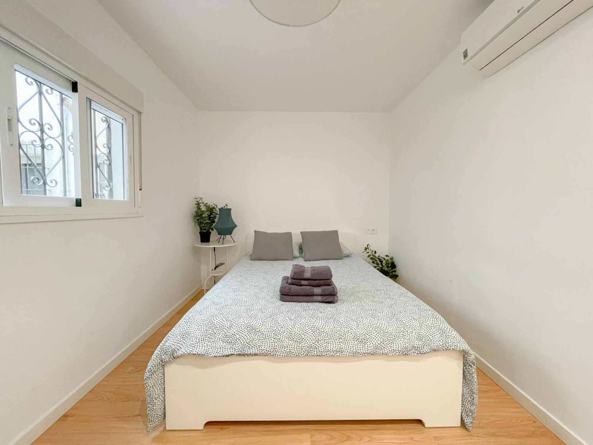 Moderno Apartamento Plz De La Merced Málaga Esterno foto