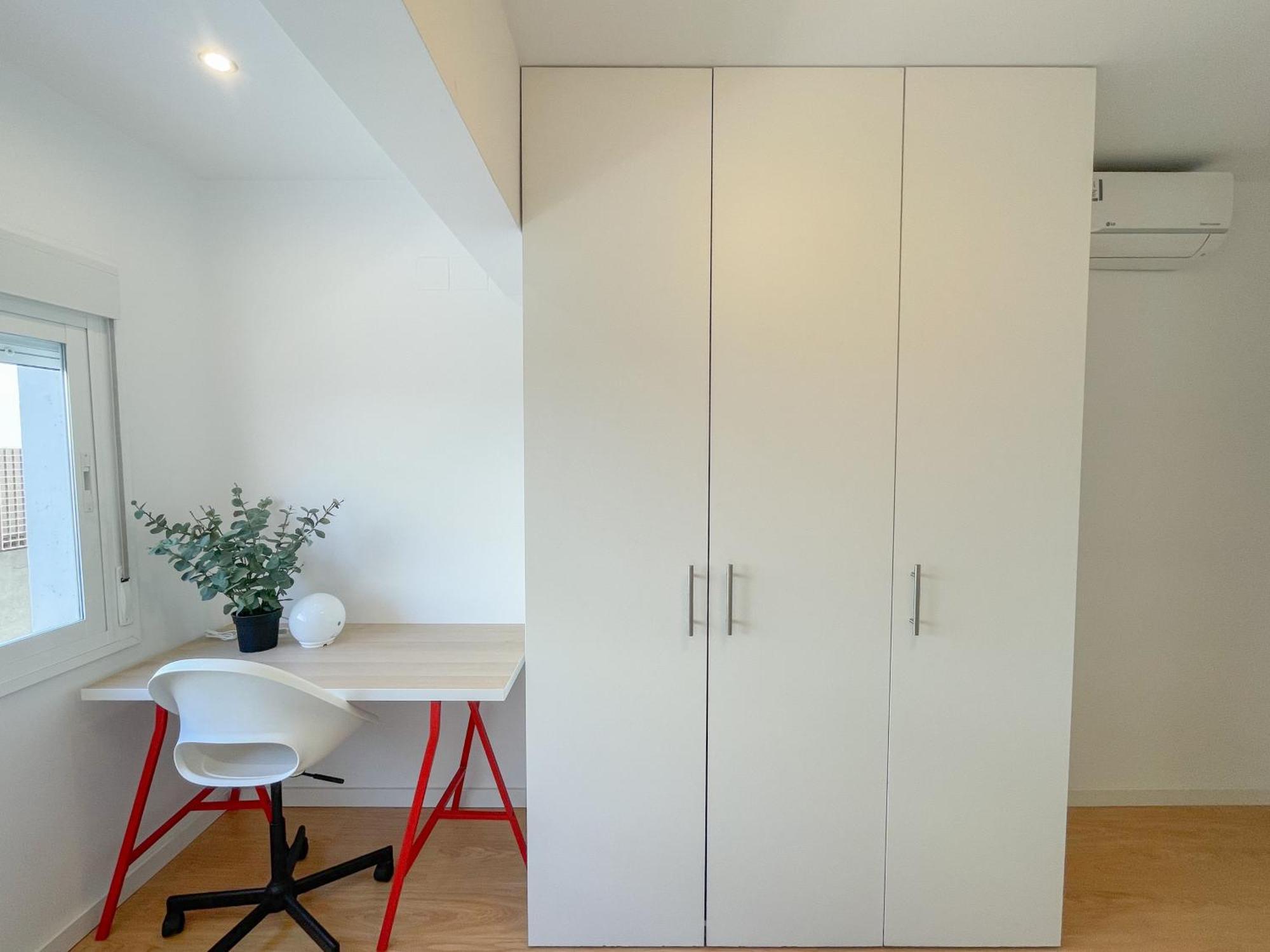 Moderno Apartamento Plz De La Merced Málaga Esterno foto